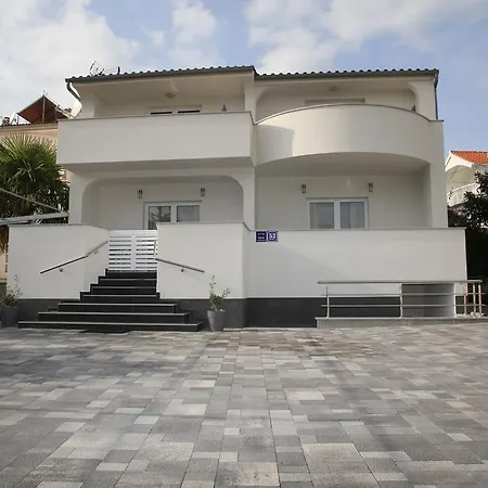 Gabrijel Apartment