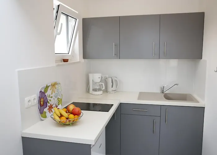 Gabrijel Apartamento *